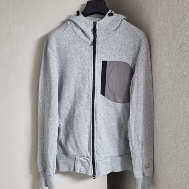 cp컴퍼니 고글 후드집업