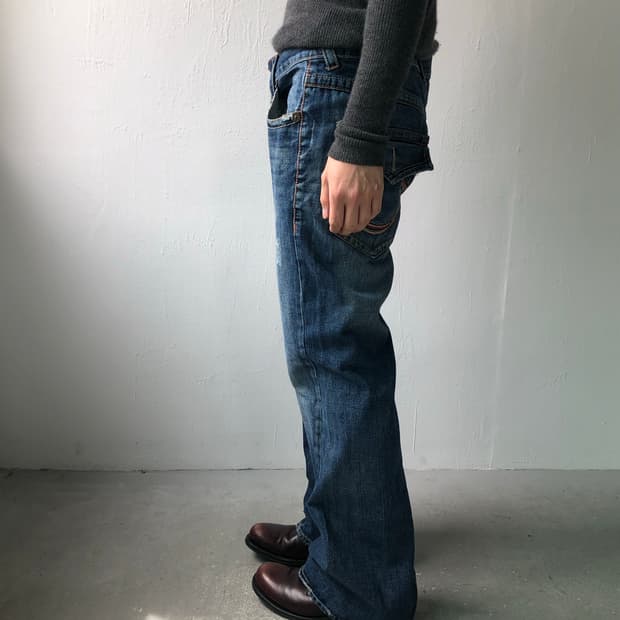 트루릴리젼 부츠컷 진