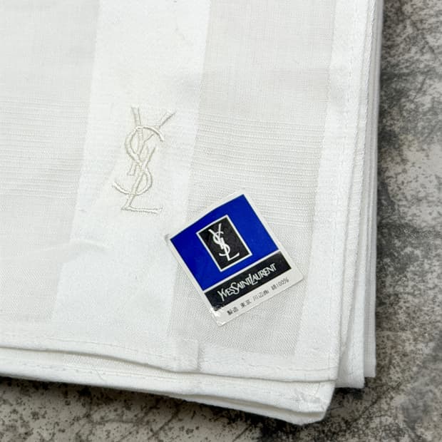 입생로랑 코튼 손수건