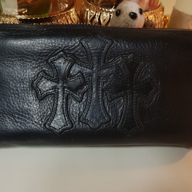 크롬하츠 트리플 크로스 레더 패치 장지갑