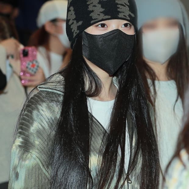 (뉴진스 하니 착용)두들 비니 블랙 판매