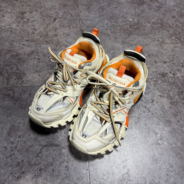 발렌시아가 트랙슈즈 37