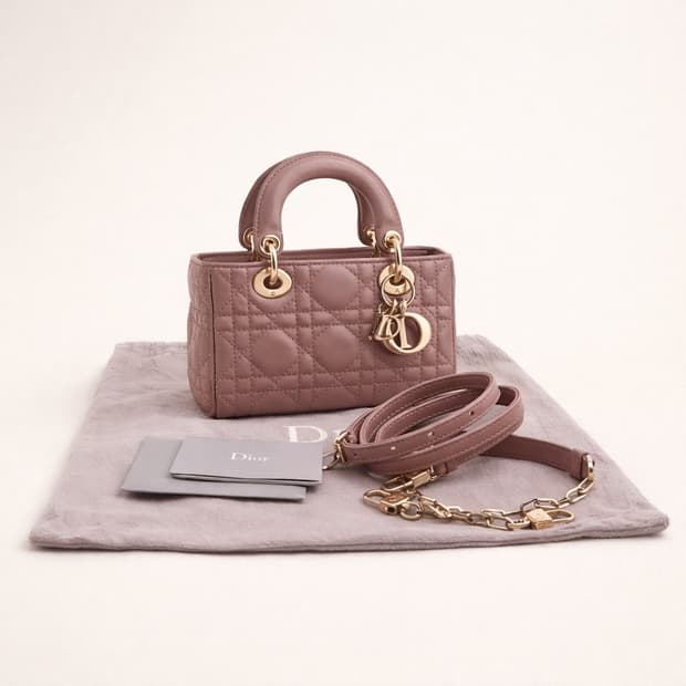 [S급] 디올 레이디 디 조이 마이크로 판매합니다!!!