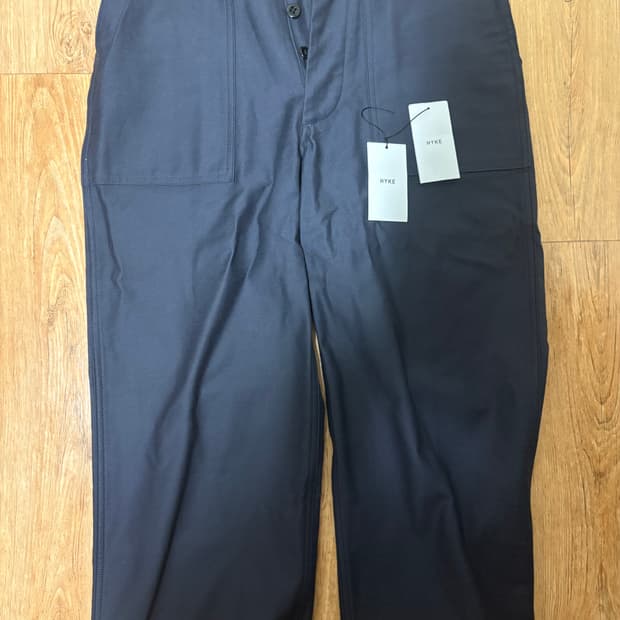 HYKE 퍼티그팬츠