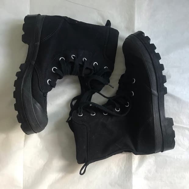 꼼데가르송 25cm 스니커즈 하이