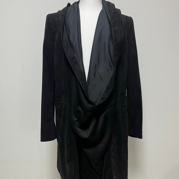 꼼데가르송 옴므 플러스 드레이프 코트