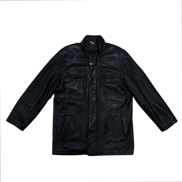 똑딱이단추지퍼 가죽자켓