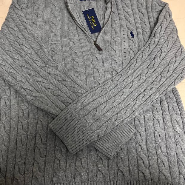 폴로 반집업 꽈배기 니트