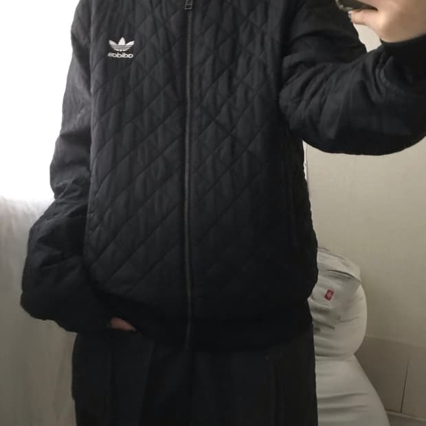 아디다스 블랙 삼선 패딩