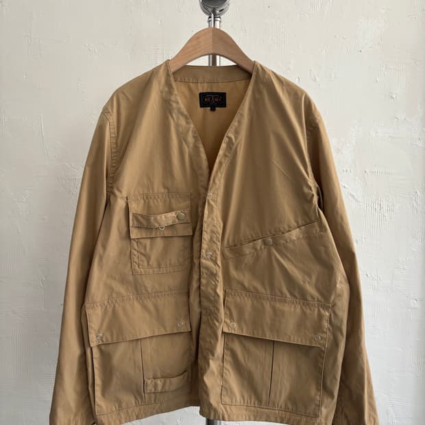 BEAMS+ 빔즈 플러스 베이지 논카라 피싱 자켓