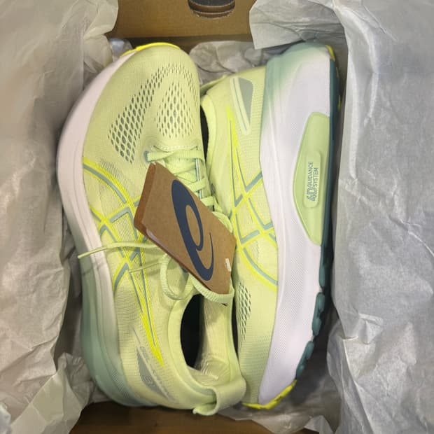 (W) 아식스 젤 카야노 31 쿨 마차 셀라돈, 250mm