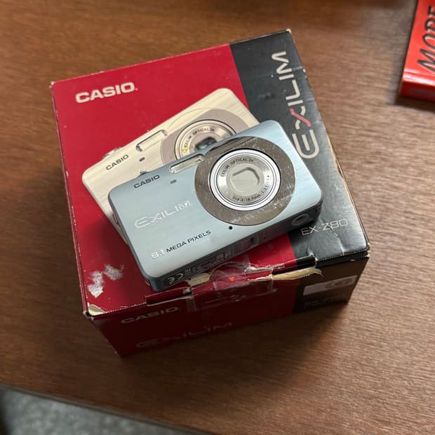 (카리나,선미) Casio Exilim EX-Z80