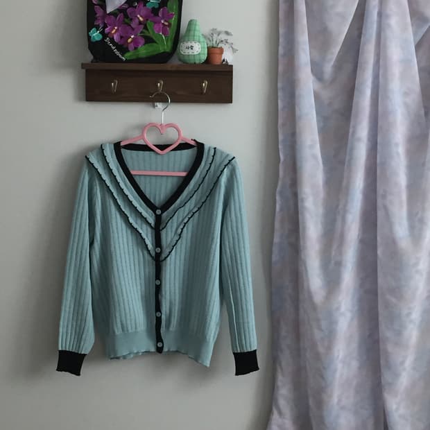 민트 카디건