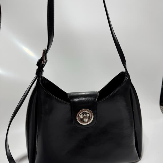 루에브르 삭드퐁텐느 호보백 미디움 