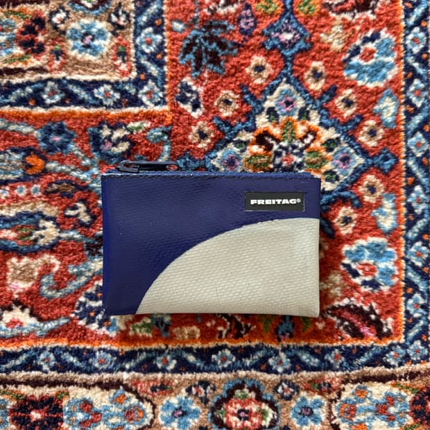 프라이탁 블레어 카드지갑 파우치 네이비/그레이