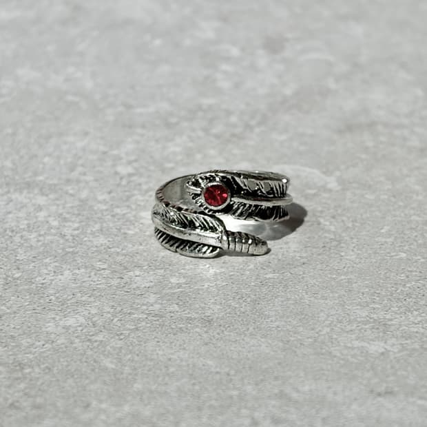 Oribell 레드 스톤 깃털 엔틱 실버 오픈링 반지