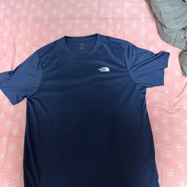 노스페이스 기능성 반팔티 네이비 L사이즈 새상품 판매
