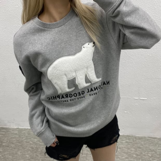 네셔널지오그래픽 빅로고 북극곰 자수 맨투맨 M