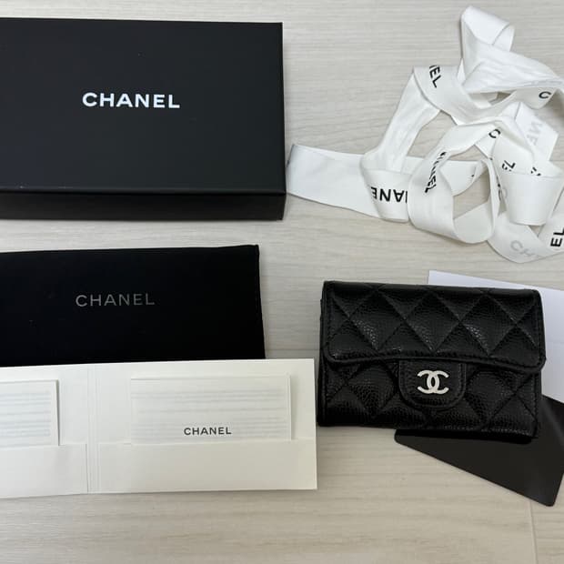 샤넬 클래식 카드 홀더 그레인드 카프스킨