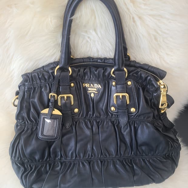 프라다 고프레 백 미디움