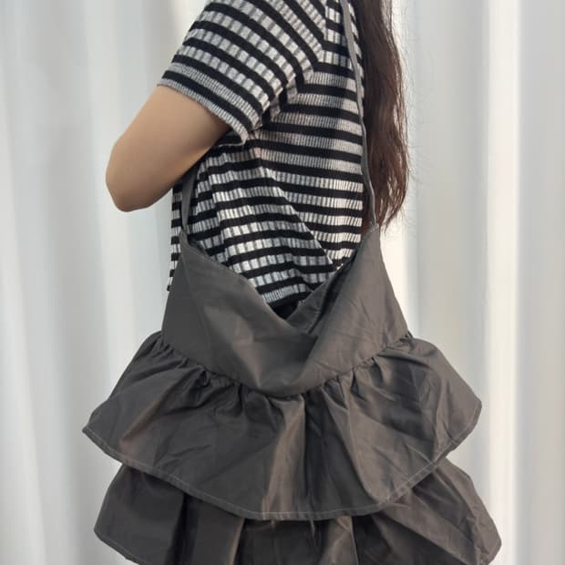 frill bag