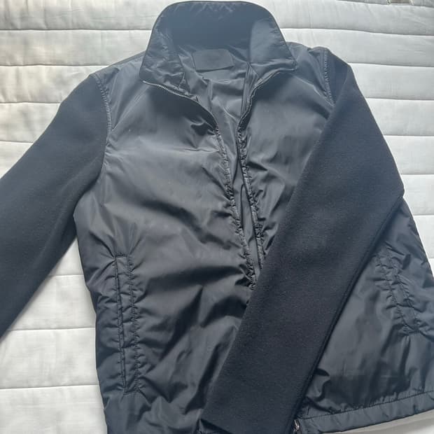 프라다 니트집업 S