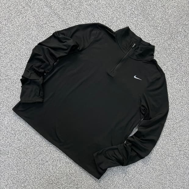 M 나이키 여성 기능성 반집업 긴팔티 0331J