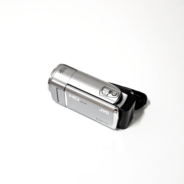 JVC GZ-HM438 카리나 캠코더
디카