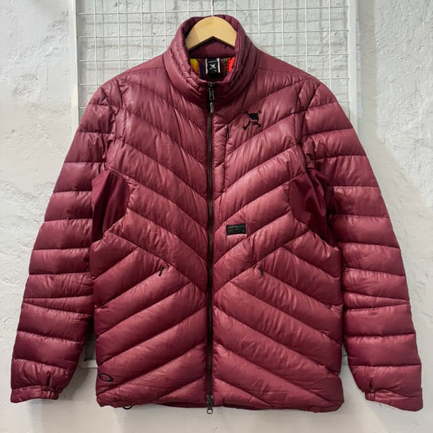 오클리 팬텀 버건디 경량패딩 L