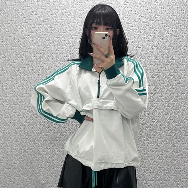 아디다스 빈티지 레트로 00's 말차크림 스웻 반집업 L C11582