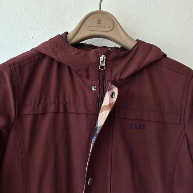 닥스 키즈 버건디트렌치코트 140(11Y)사이