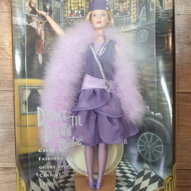 댄스틸 바비인형 