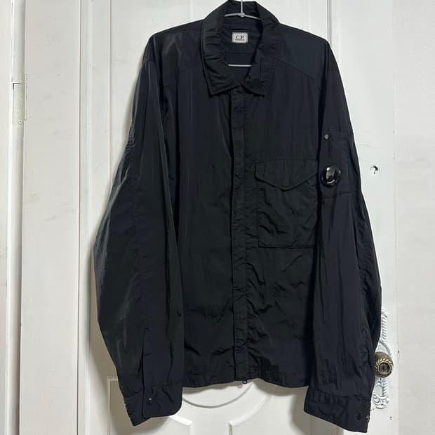 CP컴퍼니 크롬 R 오버셔츠