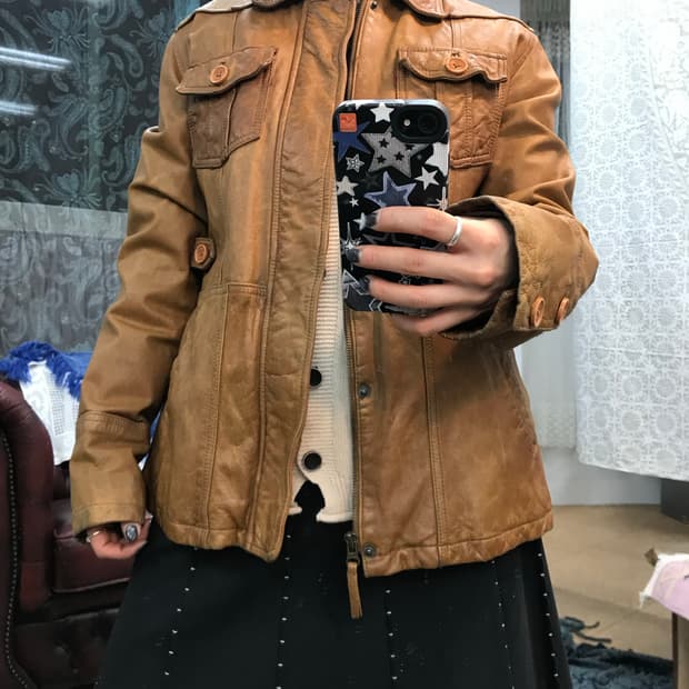 써스데이아일랜드 멀티포켓 양가죽 레더자켓 