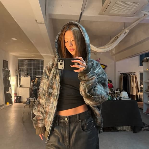 YEEL 큐빅 후디 점퍼 m