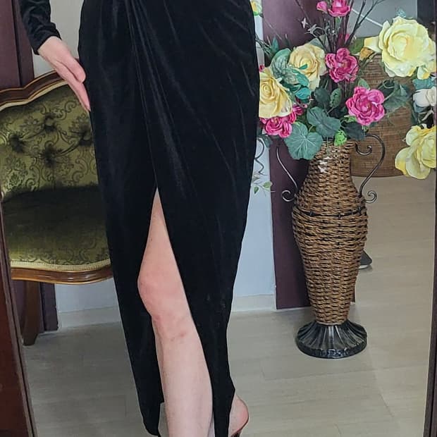 새상 자라 벨벳 컷아웃 롱드레스 연말 모임 파티 셀프 촬영