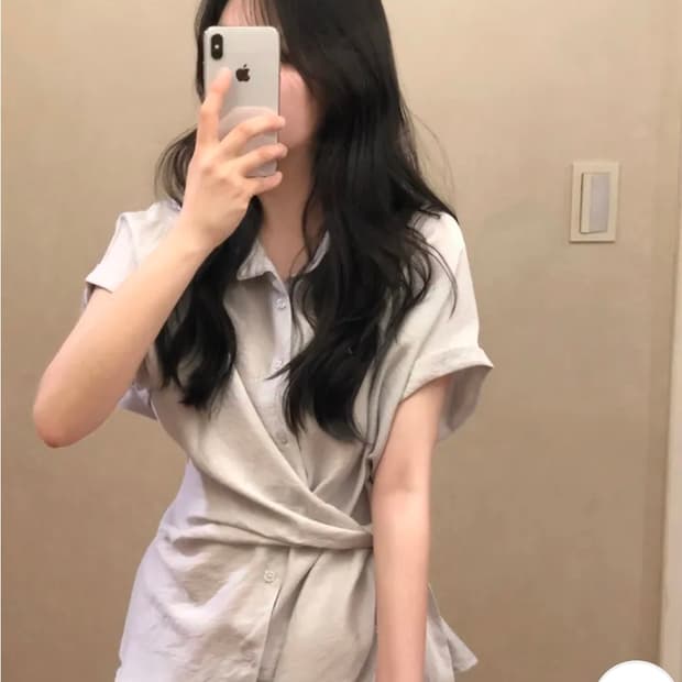 [새상품] 세컨드플레이스 랩 반팔 블라우스