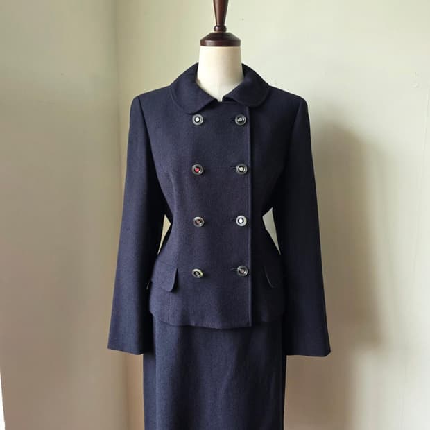 courreges 꾸레쥬 네이비 각인 더블 단추 셋업