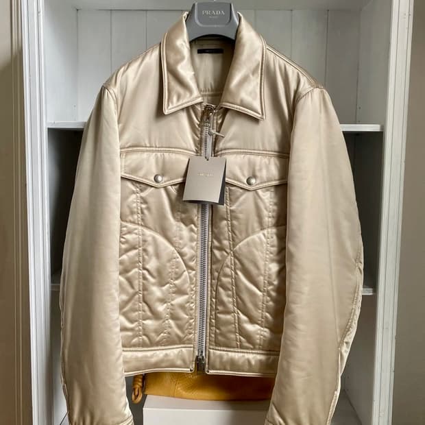 (새상품,강추👍)톰포드 새틴 아이보리 트러커 자켓