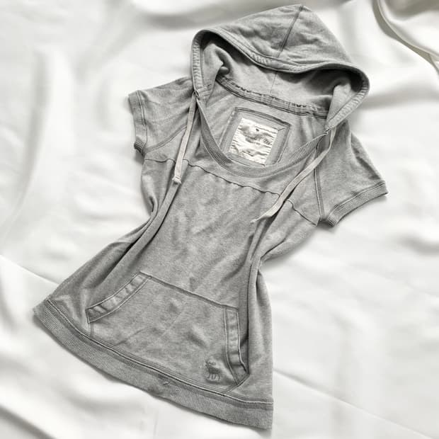 Abercrombie 아베크롬비 ♥ 연그레이 후드 반팔