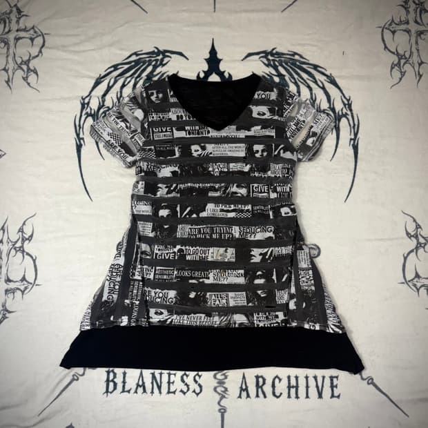 00's graphics Layered See-through sleeve