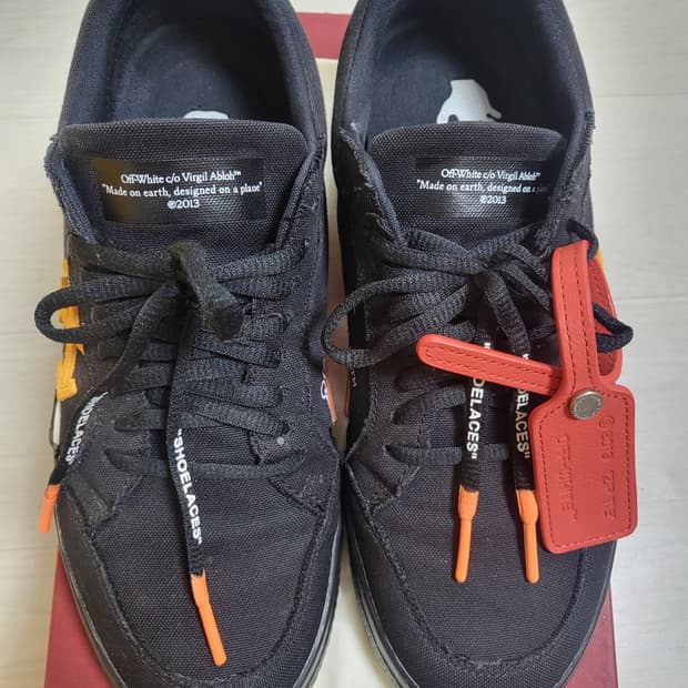 오프화이트 블랙 스니커즈 41