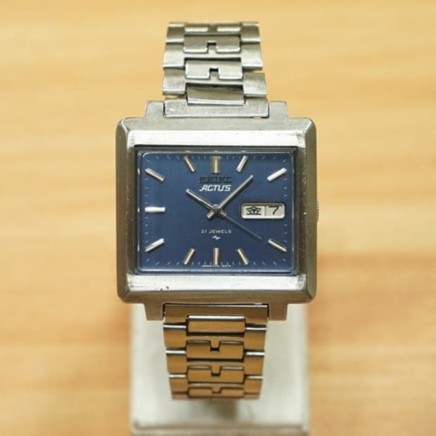 70s 세이코 엑터스 7019-5070 사각프레임 오토매틱 시계