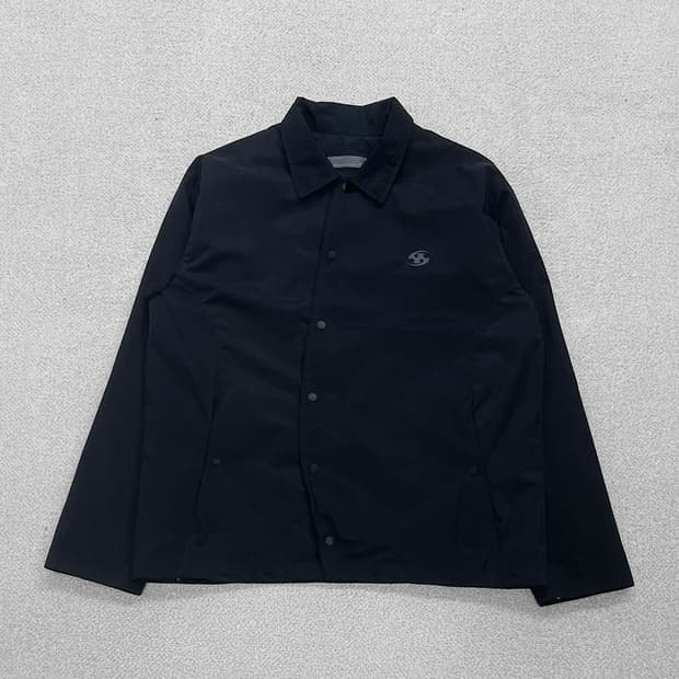 산산기어 San san gear 23ss 커브드 코치 블랙