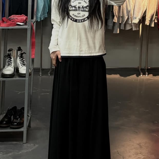 리바이스 빈티지 그래픽 슬리브리스  A3825