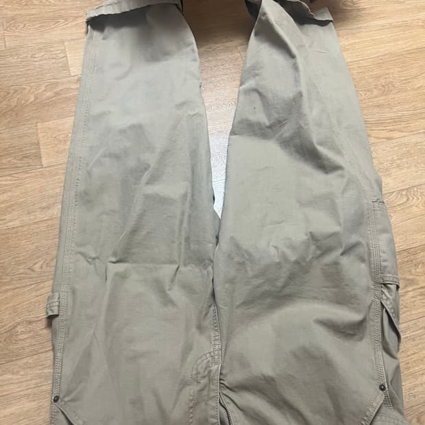 스파오 베이지색 바지 34