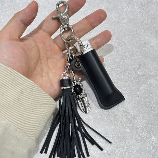 Oribell 태슬 가죽 립밤 라이터 립밤 케이스 깃털 키링 열쇠고리