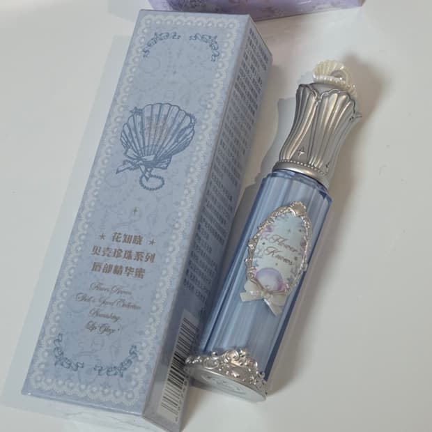 새상품) 플라워노즈 쉘 주얼 너리싱 립 글레이즈 p04 씨폼 글로우