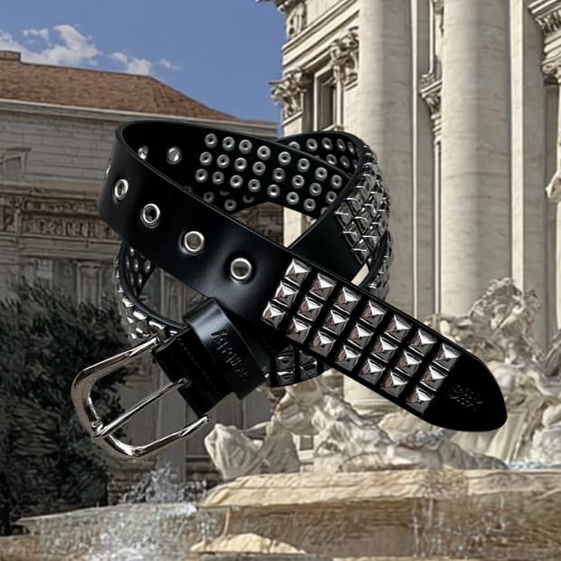 cashbaby STUDDED LEATHER BELT