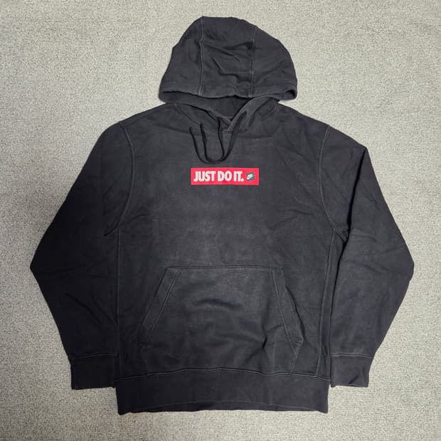 Nike 나이키 블랙 후드 티셔츠 L(100)